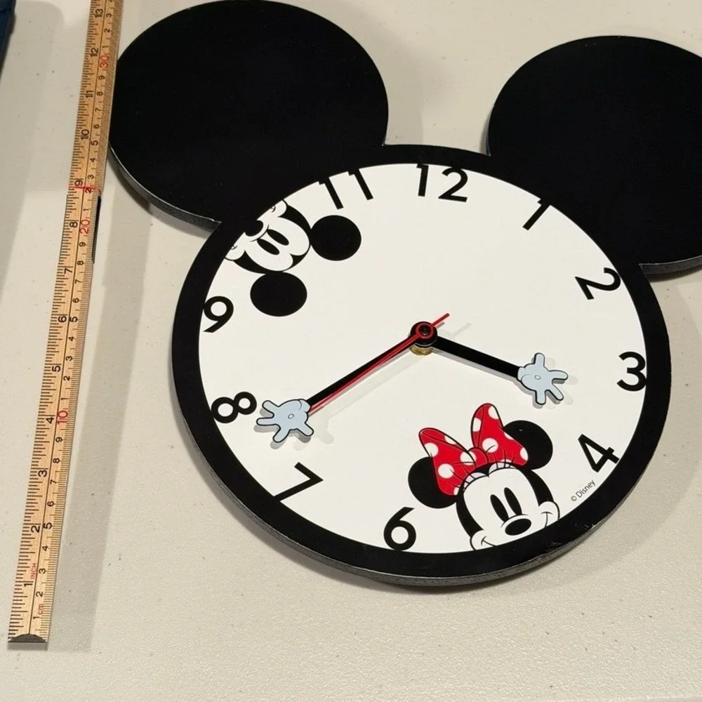 Disney Kids Mickey Minnie Mouse Wall Clock OS Black White Red Disneyana‎ Decor